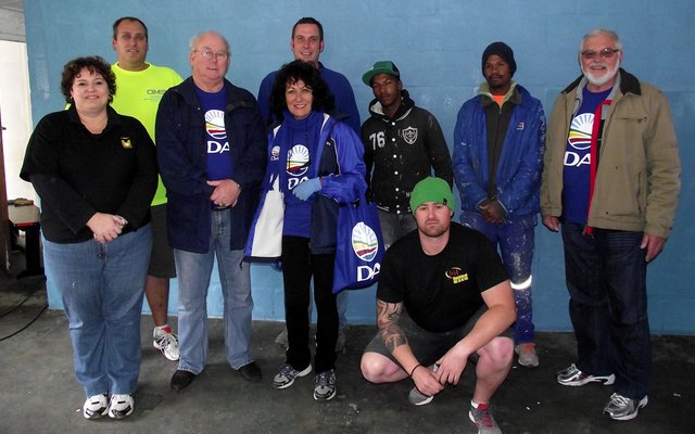 Staff members of Taurus Chemicals Cape Kelp (Pty) Ltd, volunteers and DA members after their hard work at the Good Hope- and Takalane ECD Centres in Masakhane  